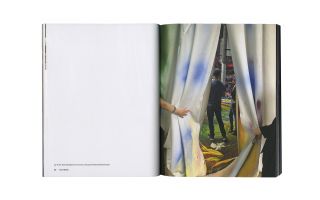 Katharina Grosse &ndash; Knot Book